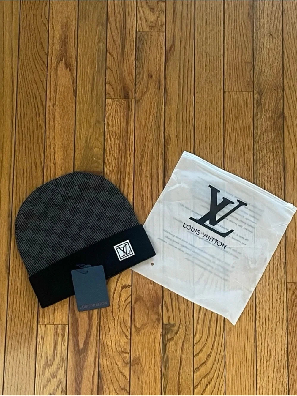 Nike Black & Gray Patterned Cuff Beanie